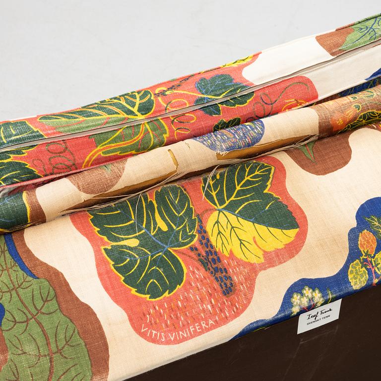 Josef Frank, soffa, modell 703, Firma Svenskt Tenn.