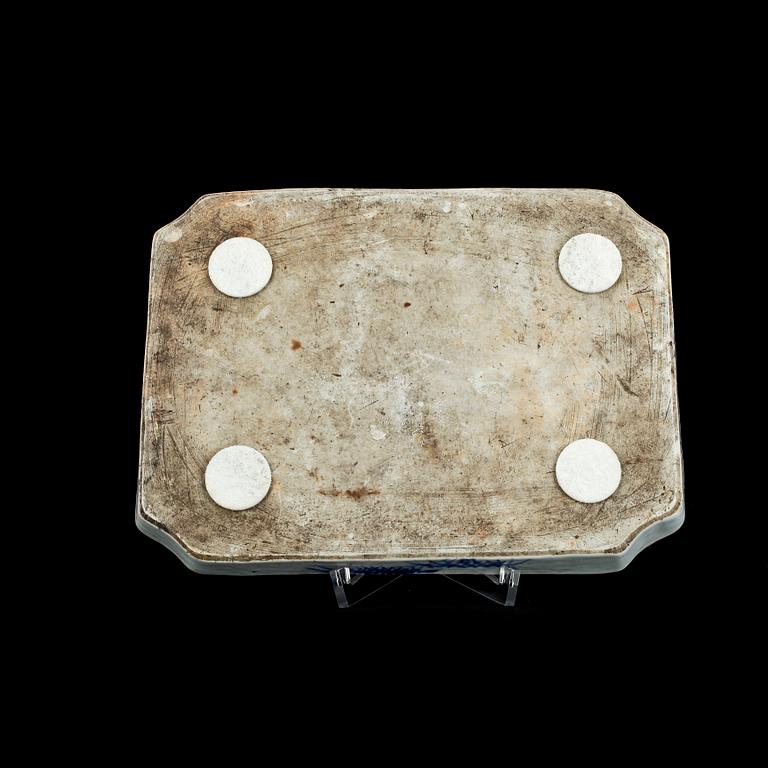 FAT, porslin. Kina, 1700/1800-tal.