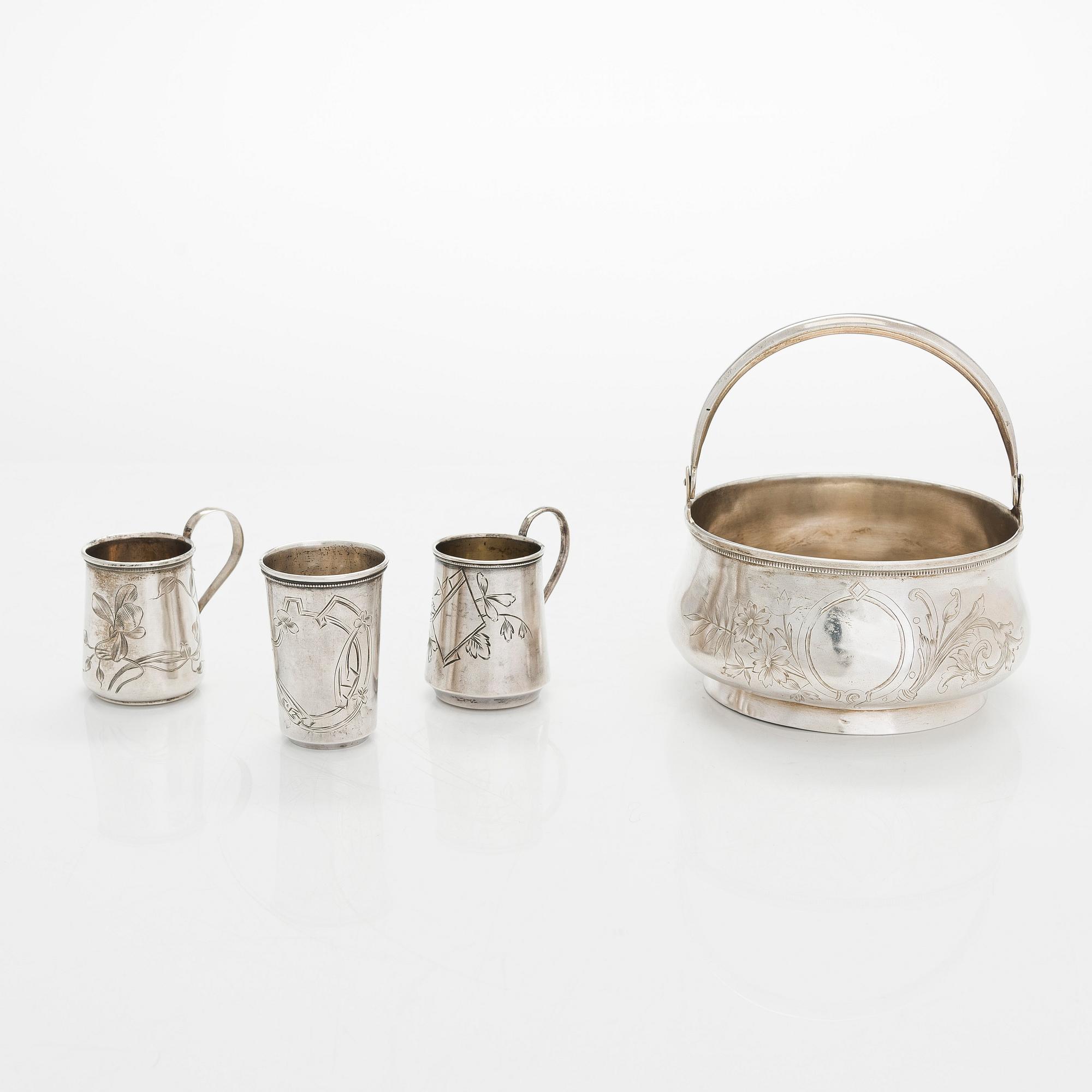 Sockerskål och bägare, 3 st, silver, Moskva tidigt 1900-tal.