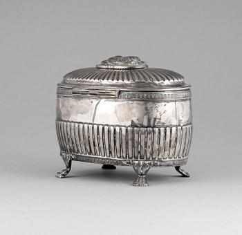 SOCKERSKRIN, silver, Gustaf Folcker, Stockholm 1824. Vikt ca 795 gram.