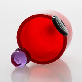 Oiva Toikka, A Pompom glass vase, signed Oiva Toikka Nuutajärvi Notsjö.