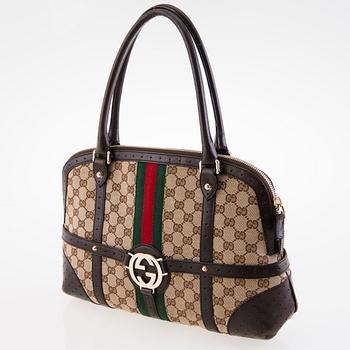 GUCCI, AXELVÄSKA.