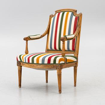 Armchair, Louis XVI, France, 18th century.