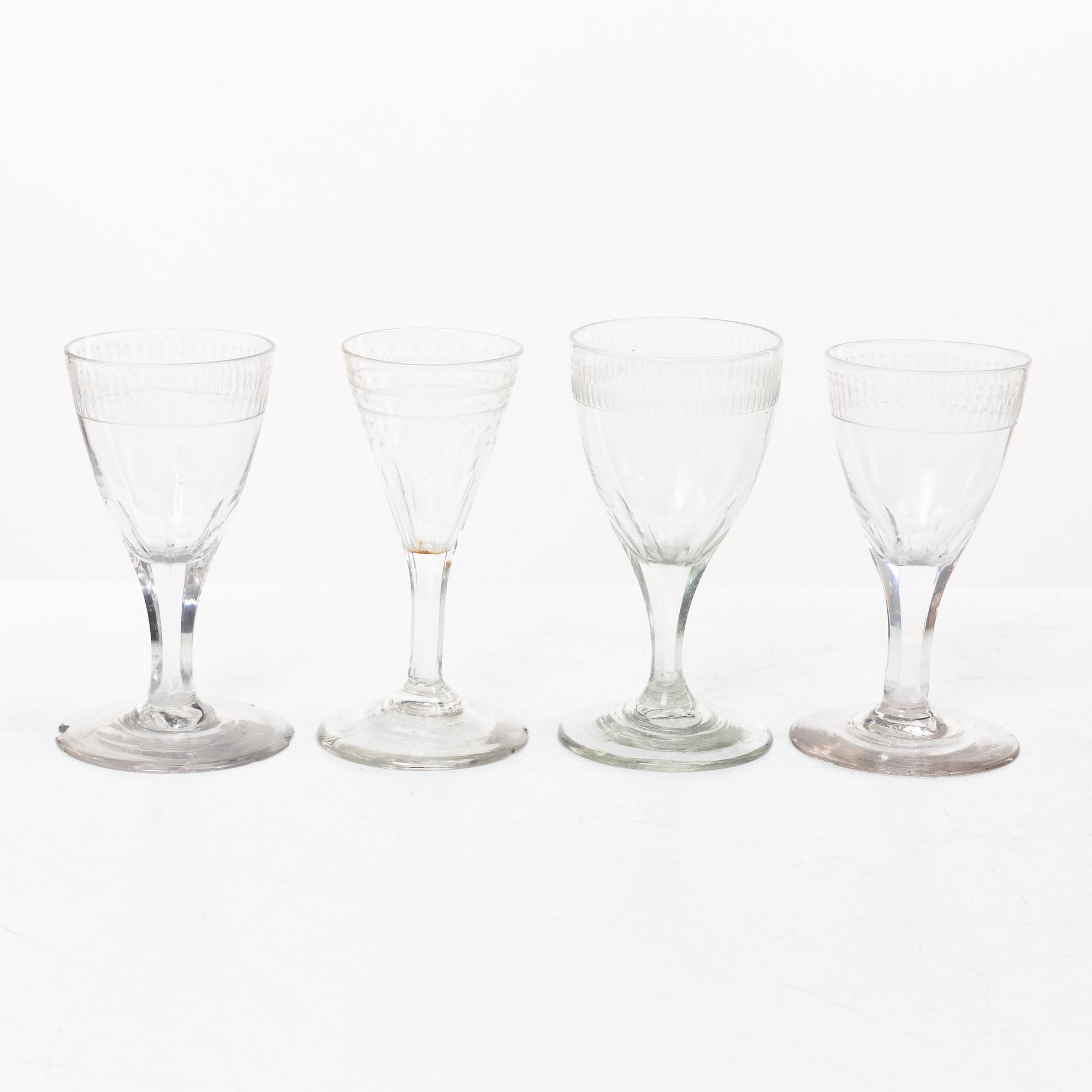 A set of thirty late Gustavian glasses, including from Casimirsborgs glassworks, late 18th/early19th century.