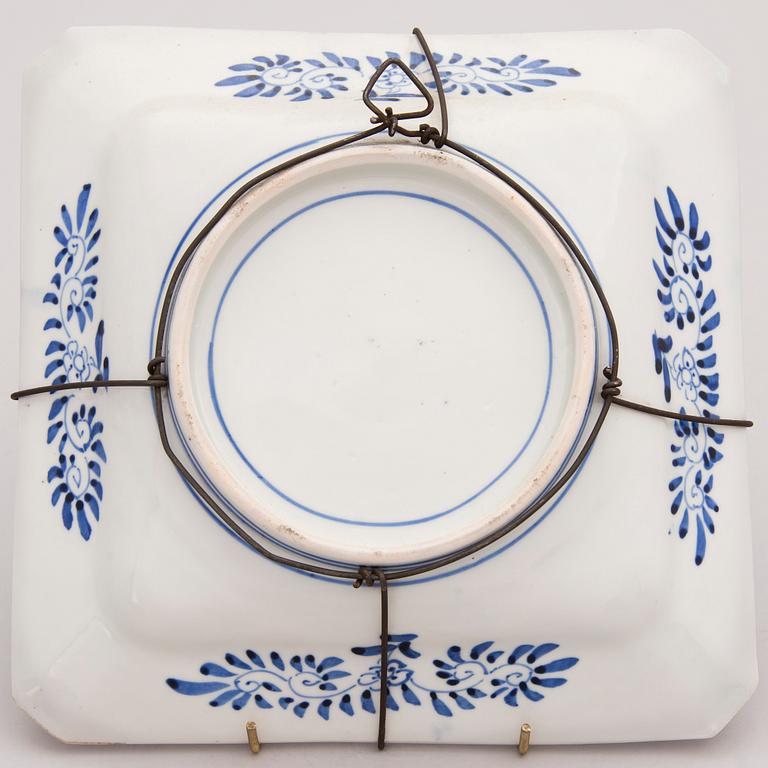 SKÅLFAT, porslin, Imari, Japan 1900-tal.