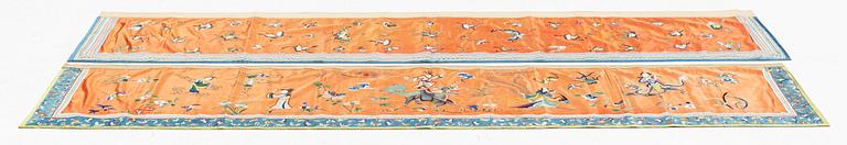 Two embroidered silk panels, Qing dynasty, circa 1900.