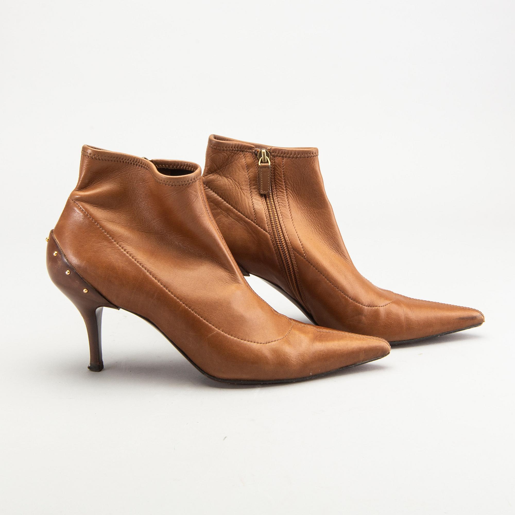 Gucci, shoes, size 38.
