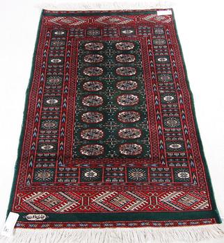 MATTA. Orientalisk. Ca 145 x 93.