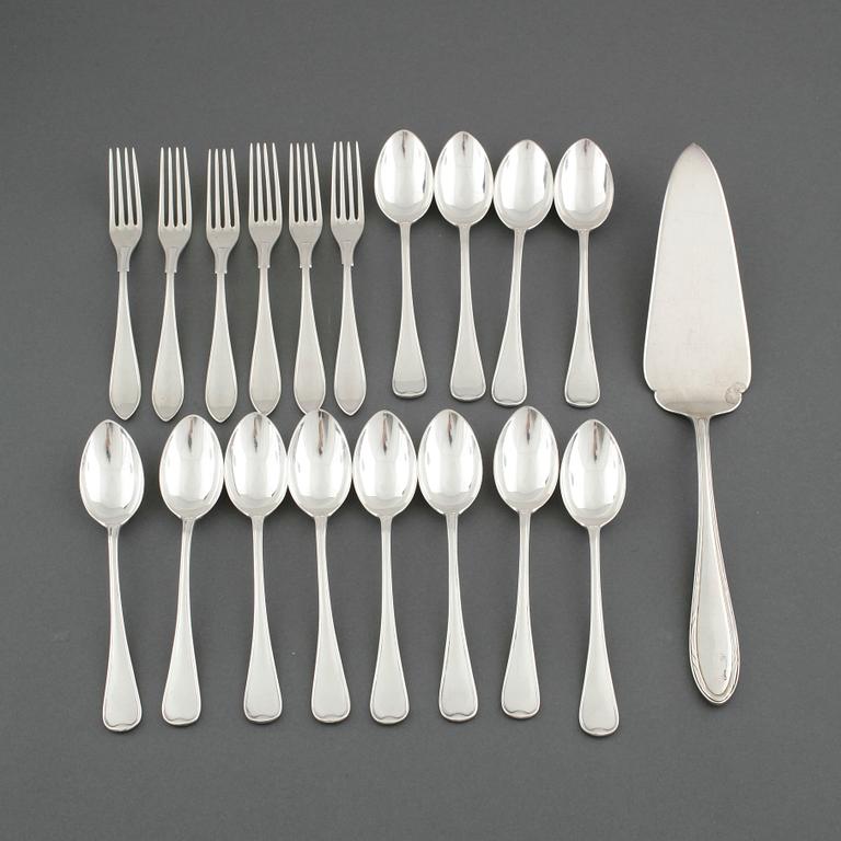 19 pieces of silver cutlery, first half of/mid 20th century.