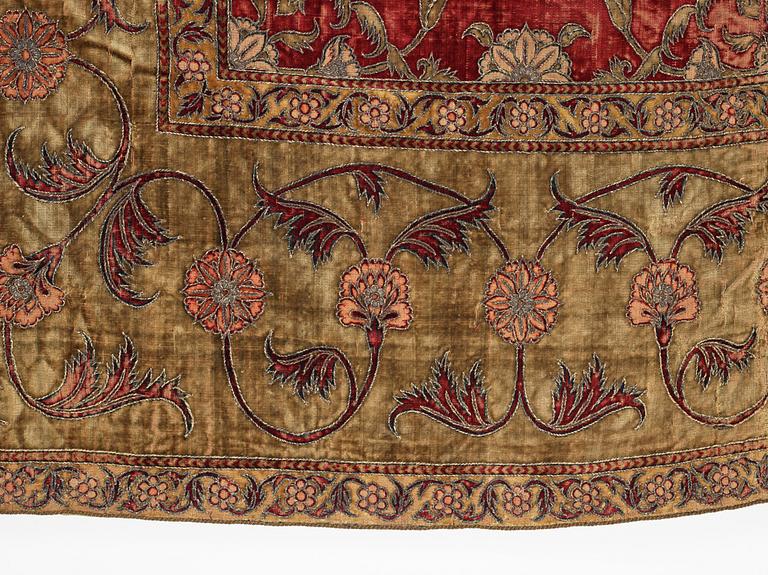 MOGUL SILKESSAMMET, Indien, sannolikt 1700-talets andra hälft, ca 227 x 146,5 cm.