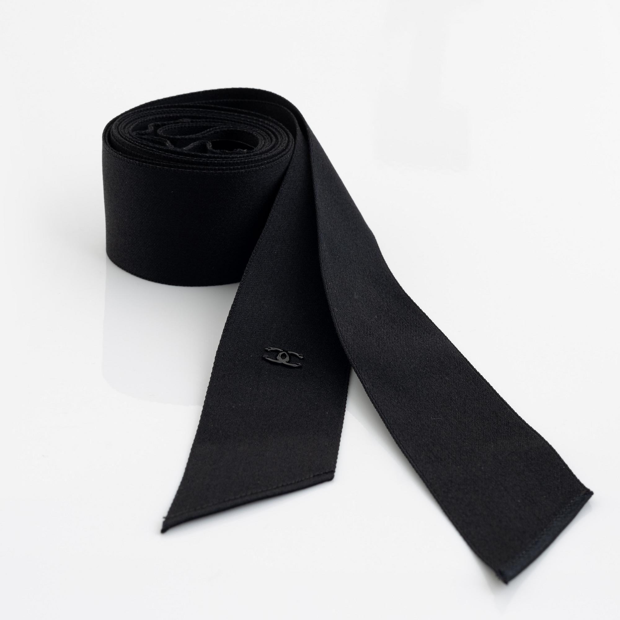 Chanel, hårband, storlek S.
