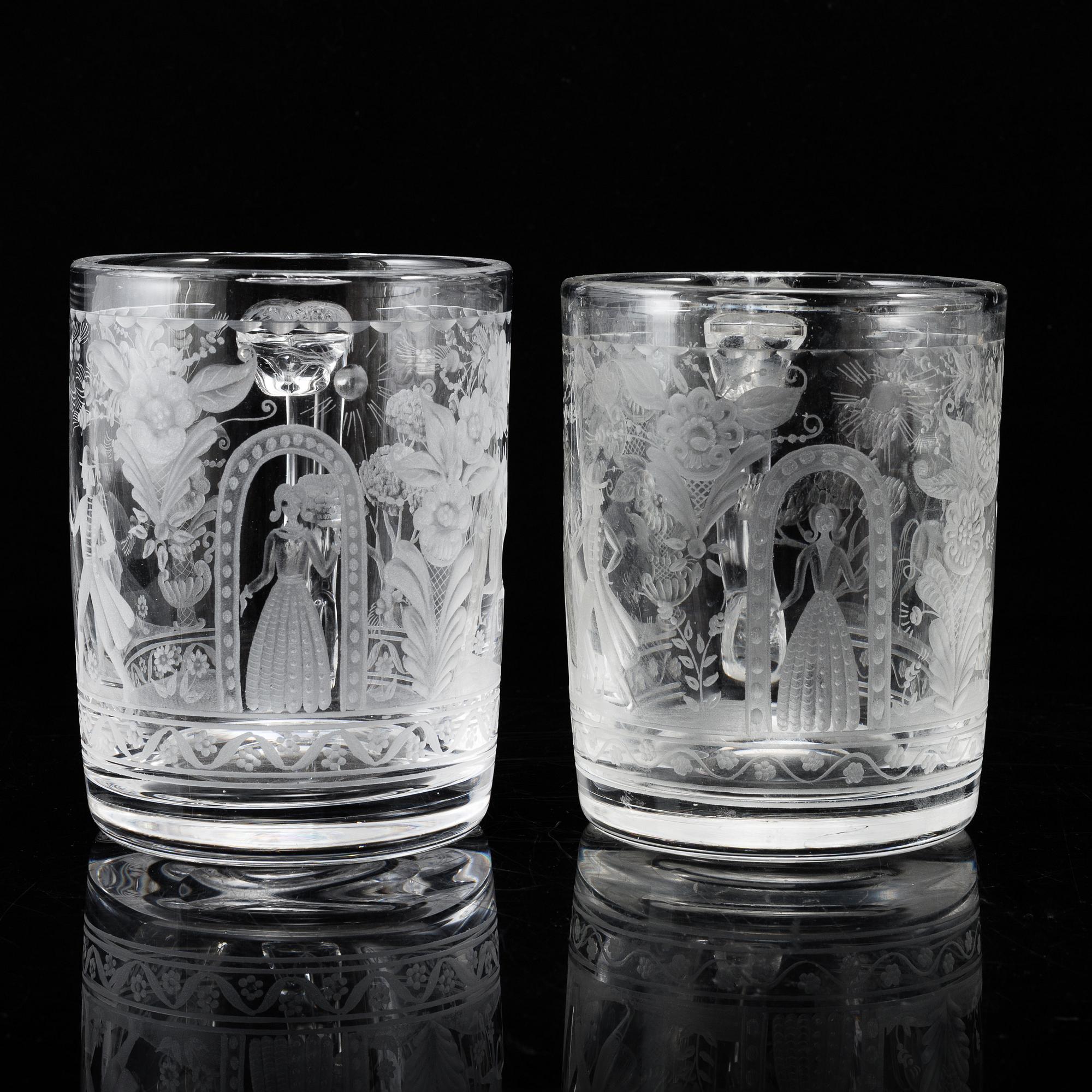 VICKE LINDSTRAND, three vodka glasses and two beer glasses, 'Dalecarlia' from Kosta.