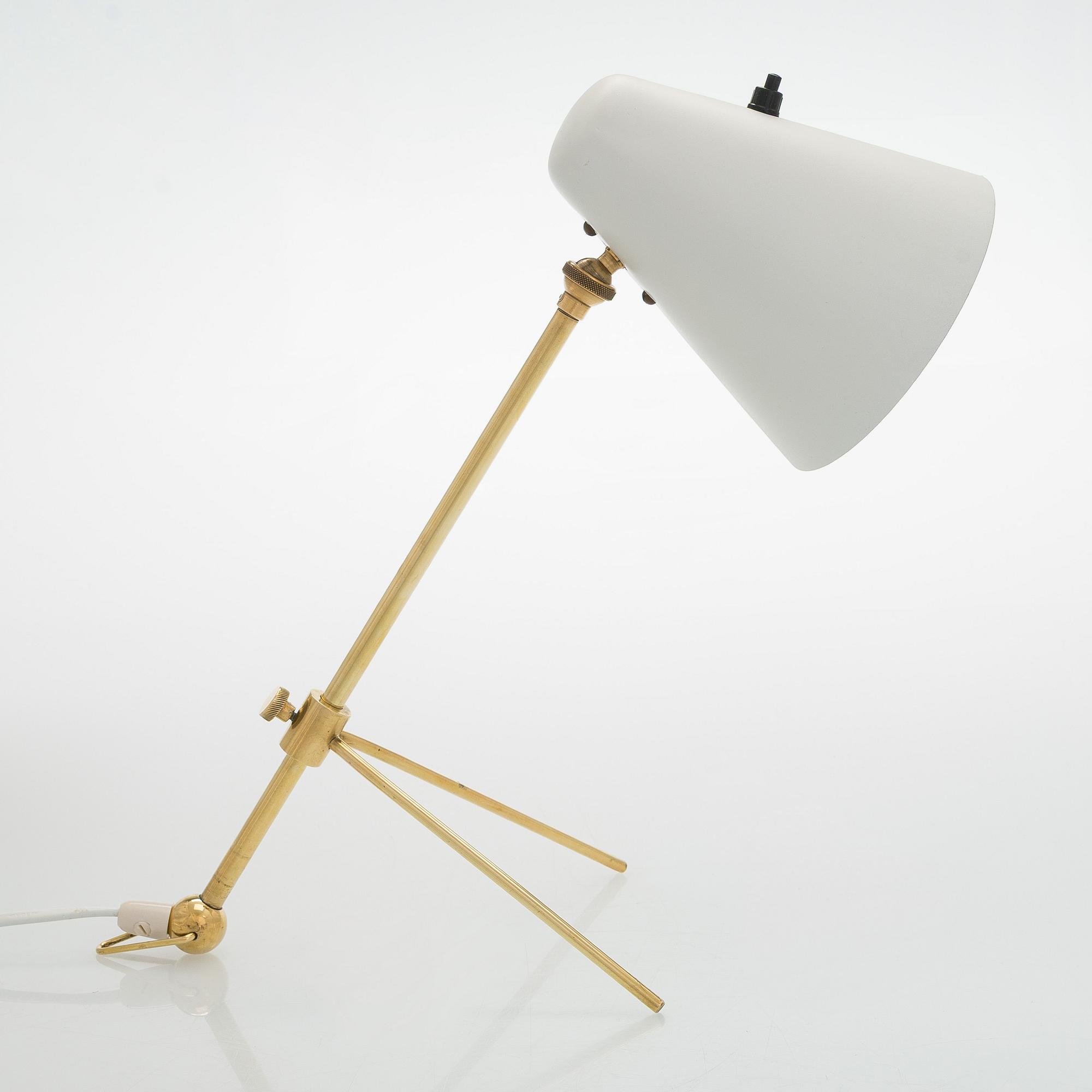 A mid-20th century table lamp model EV73, Itsu, Finland.