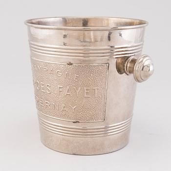 CHAMPAGNEKYLARE, Georges Fayet Epernay, Frankrike.