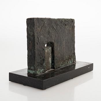 Tapio Junno, Pienoisveistos Helene Schjerfbeckin muistomerkistä "Ovi".