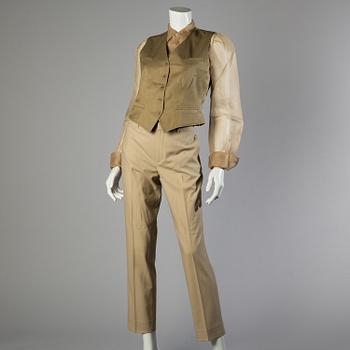 Trousers, shirt and west by Ralph Lauren.