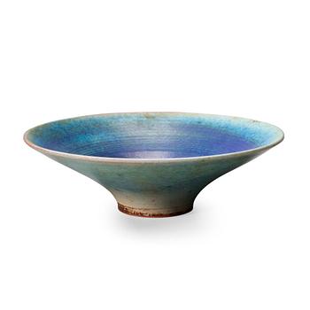 180. Liisa Hallamaa (Larsen), A CERAMIC BOWL.