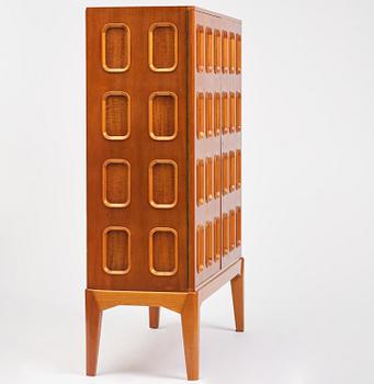 Carl Cederholm, a Swedish Modern cabinet, Stil & Form, Stockholm, 1940s-50s.