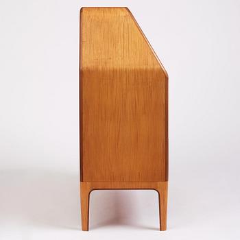 Oscar Nilsson, an olive ash veneered secretaire, a journeyman's work by Evert Kjellgren for Stockholm City Crafts Association, 1938.