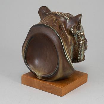 GUNNAR NYLUND, a stoneware sculpture of a tiger's head, Rörstrand, Sweden mid 20th century.