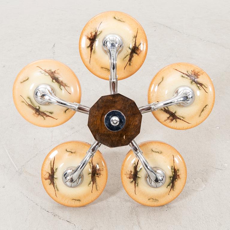 An Art deco 1940s ceiling pendant.