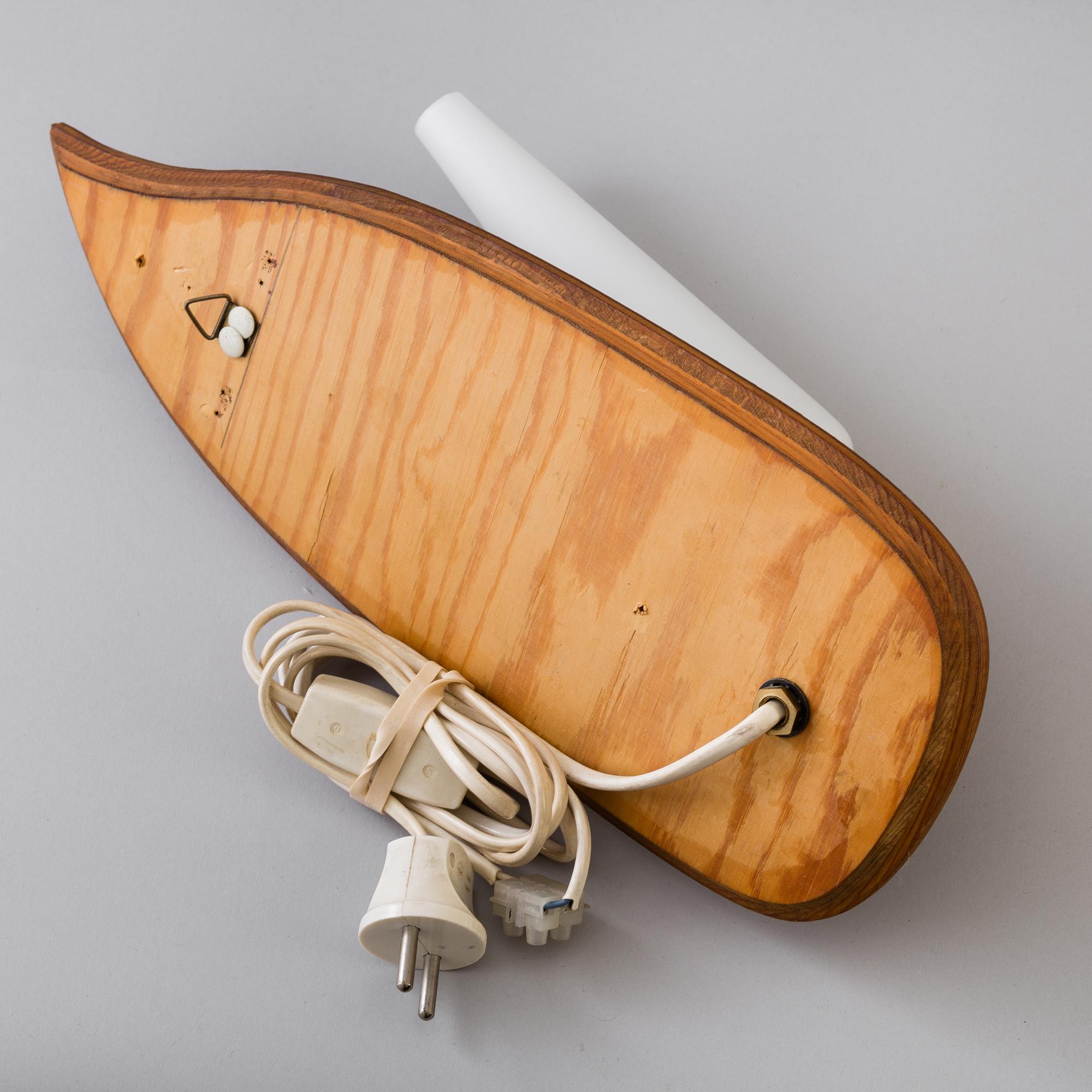 A pair of 1960s wall lights.