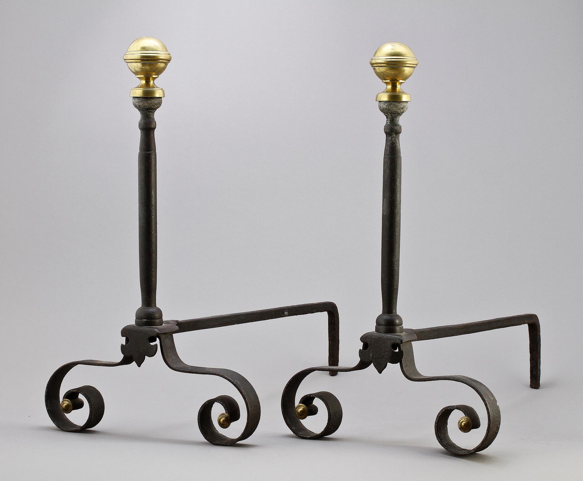 ELDHUNDAR,  järn, 1800-tal.