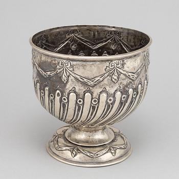 Synyer & Beddoes (Harry Synyer & Charles Joseph Beddoes), vinkylare, silver, Birmingham 1898.