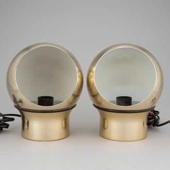 VÄGGLAMPOR, ett par, "Typ Klot 3 ", Hemi, 1900-talets andra hälft.