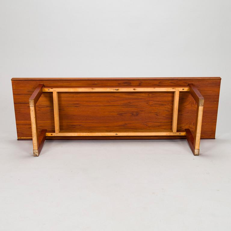 Olof Ottelin, a 1960s 'Formula' bench / coffee table for Keravan Puusepäntehdas, Stockmann, Finland.