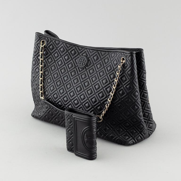 TORY BURCH, "Flemming" väska och plånbok.