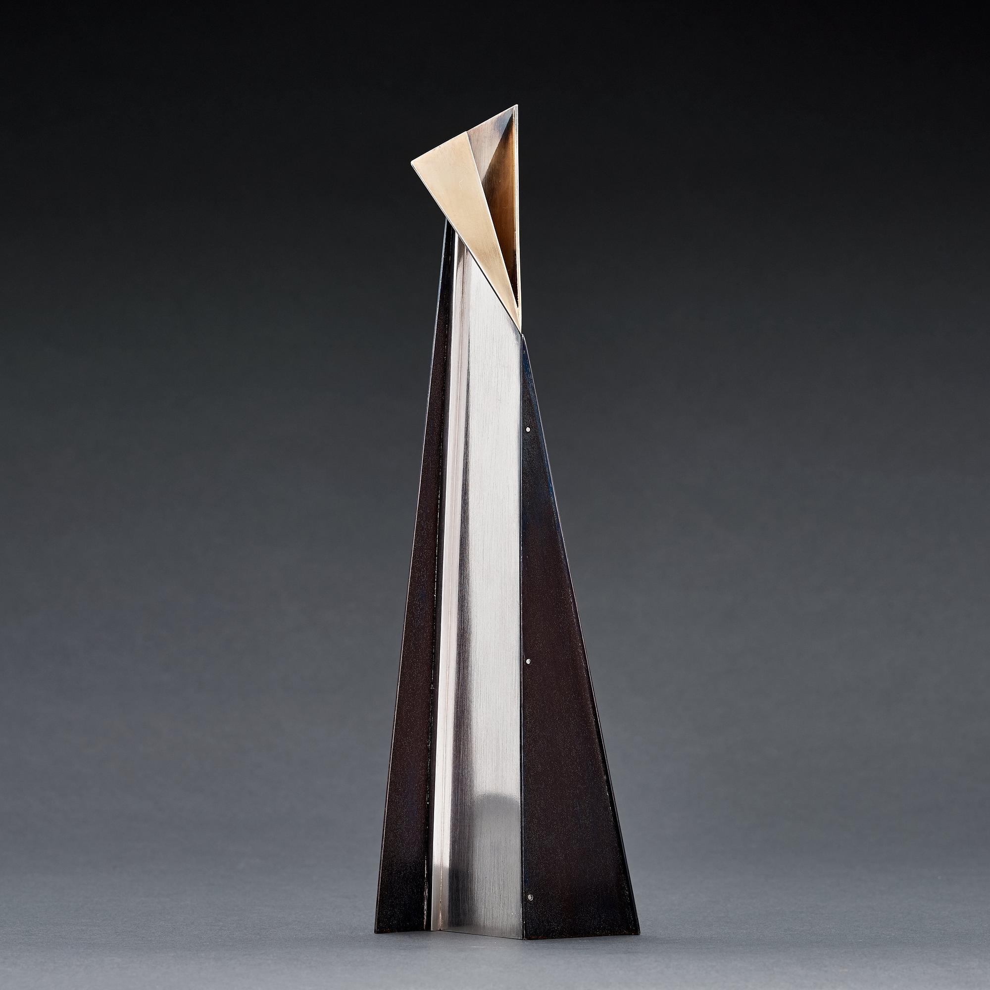 Rolf Lindståhl, a sterling silver vase, Stockholm 1997.