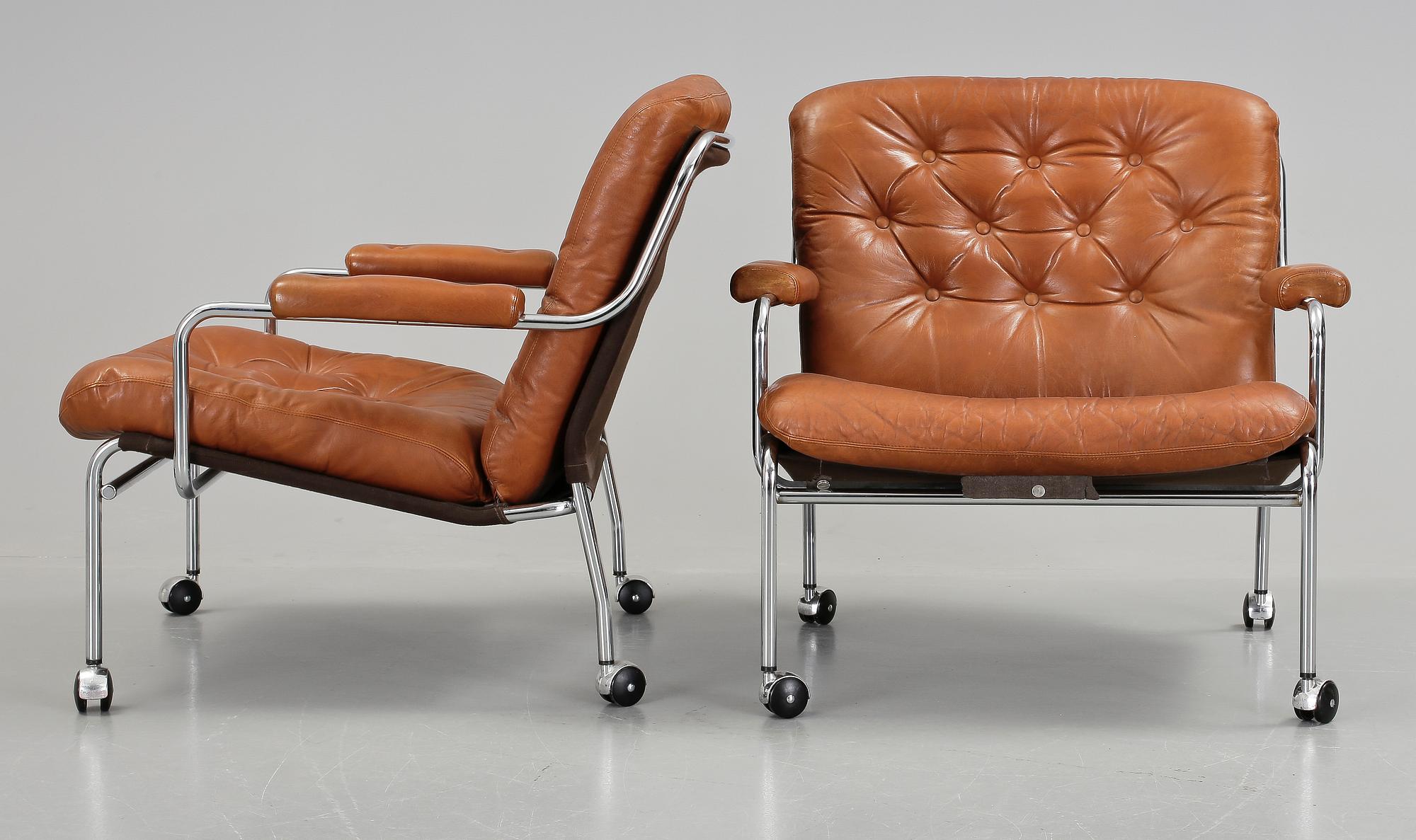 FÅTÖLJER, ett par, 1900-talets andra hälft.