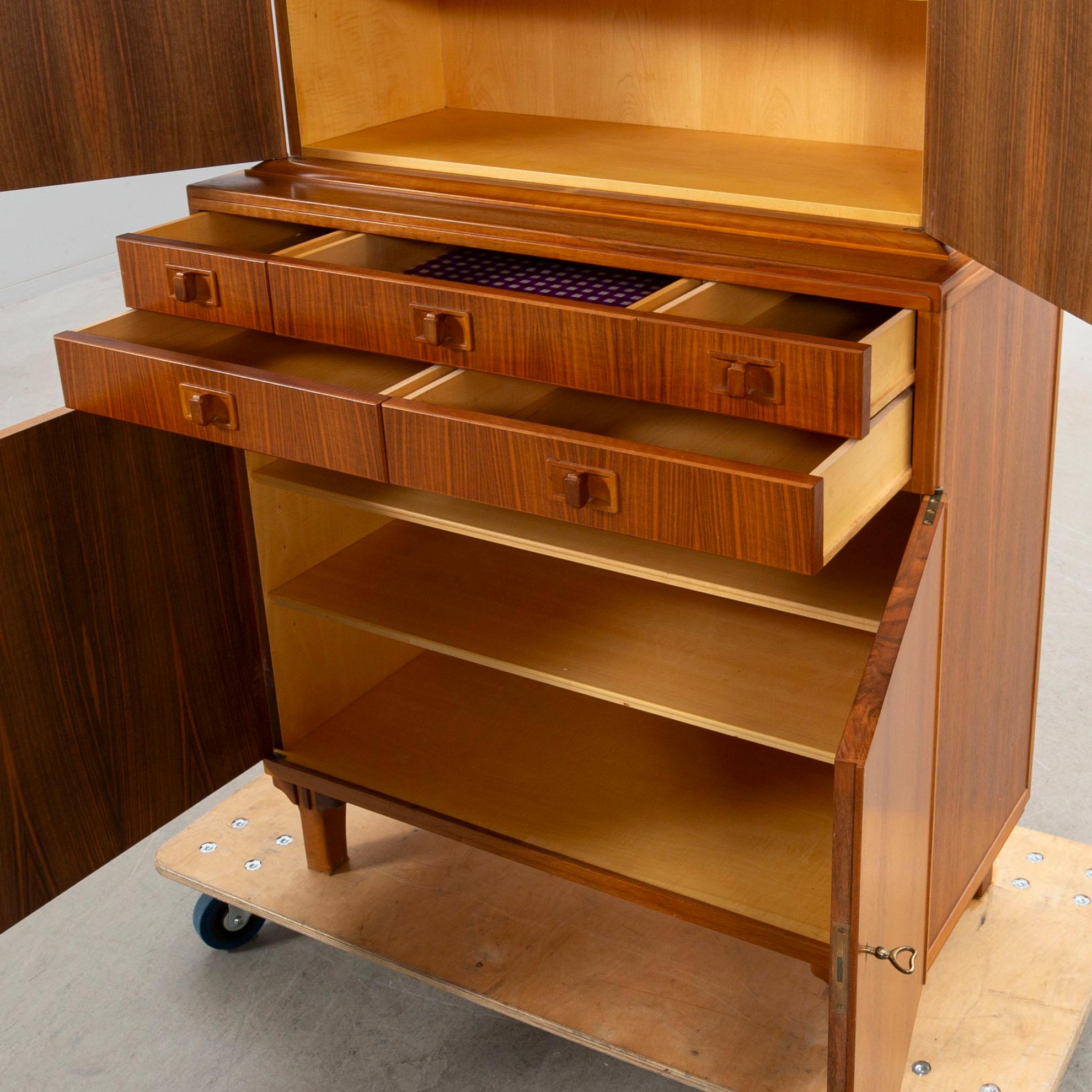 Carl Malmsten, Skåp "Mittens rike" 1900-talets andra hälft.