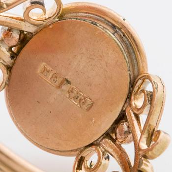 RING, 14K guld m blodsten ca 12 x 8 mm.
