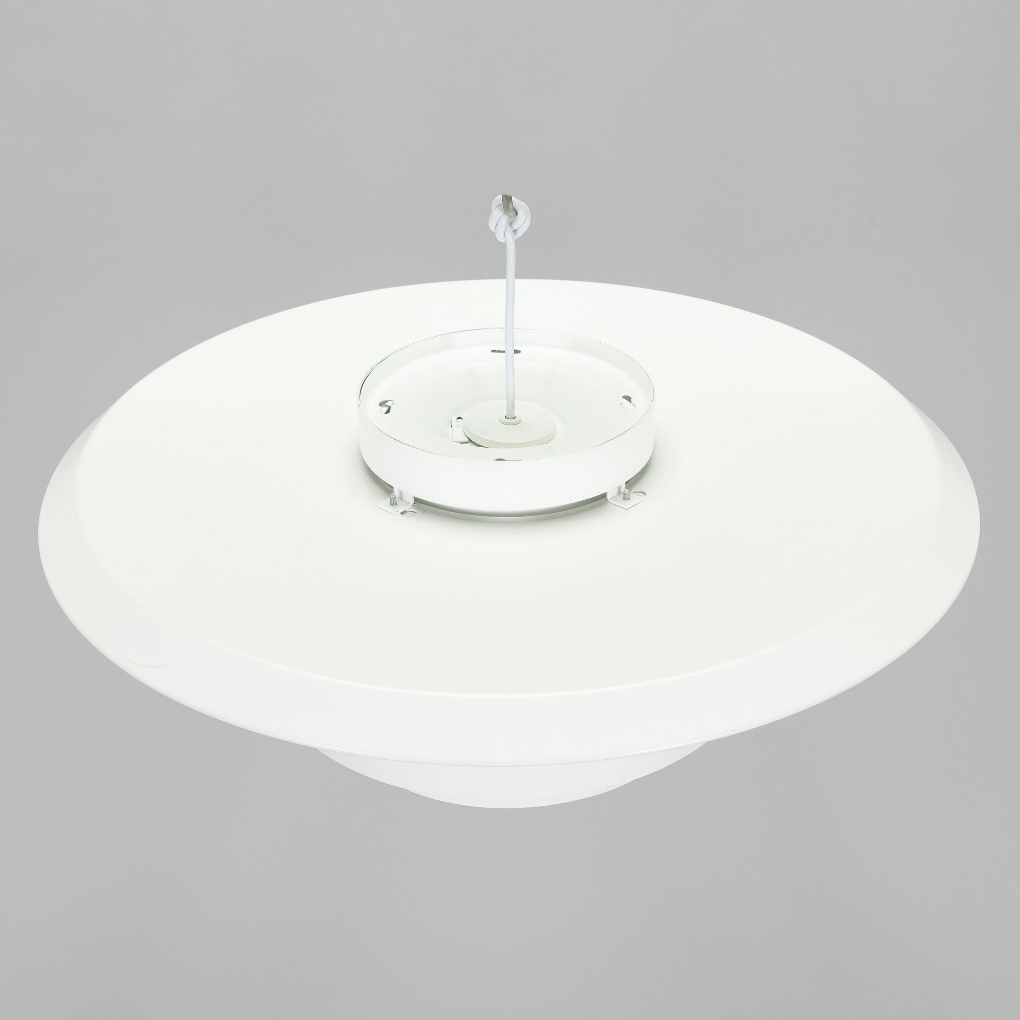 Alvar Aalto, A 'V6' ceiling light for Valaisinpaja Oy.