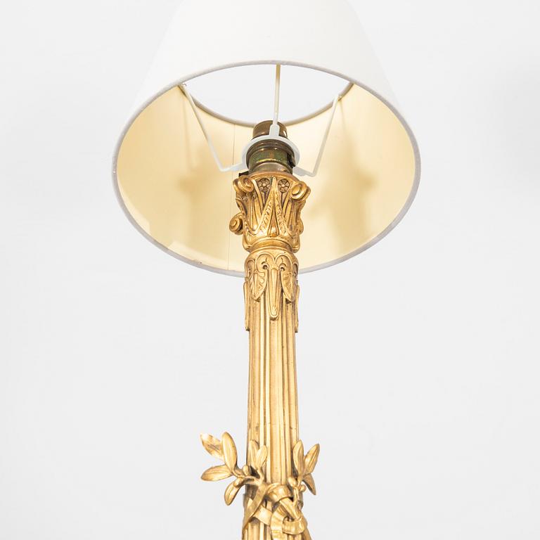 Table lamps, a pair, probably France, first half of the 20th century.