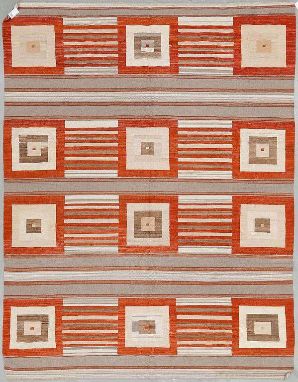 MATTA, Kelim, modern tillverkning. Ca 328x252 cm.