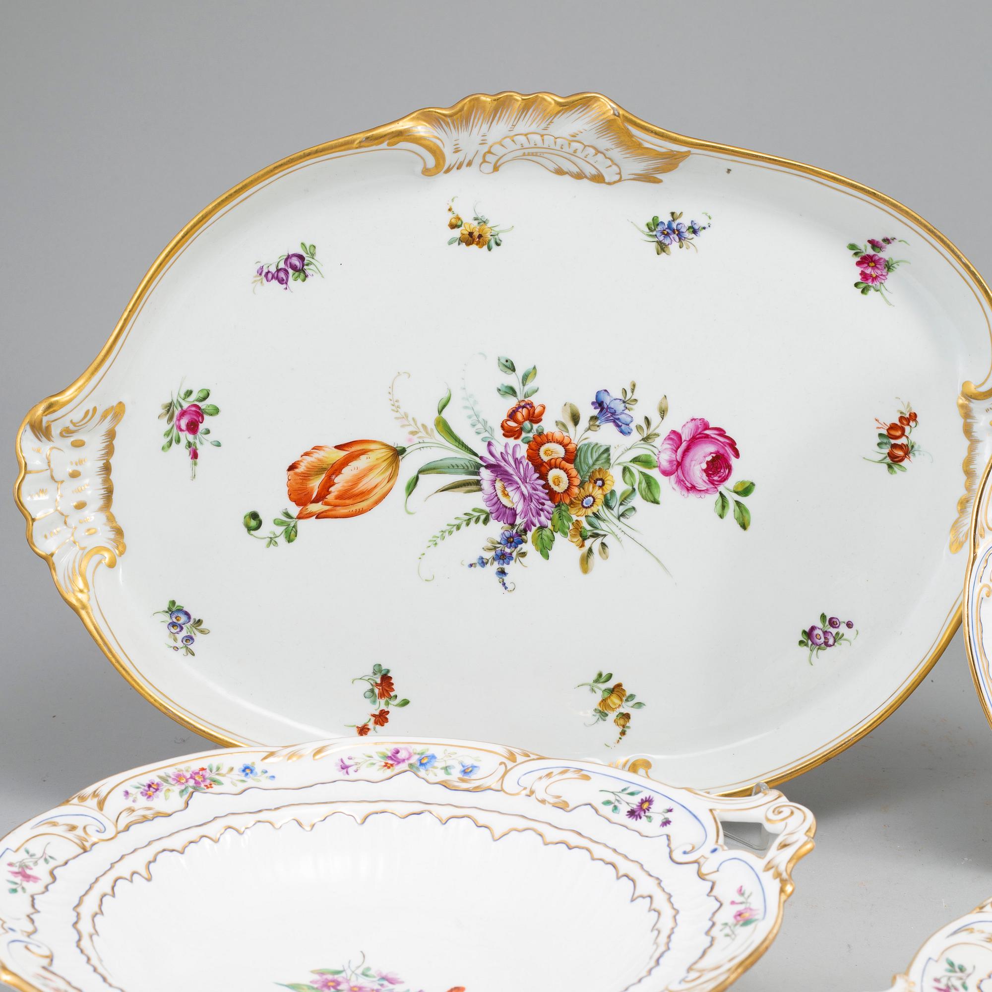A part Rörstrand service, late 19th/early 20th century (24 pieces).