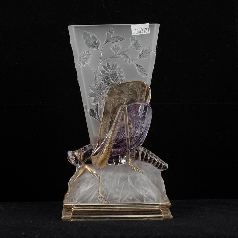 VASER, ett par, glas, märkta Baccarat, 1900-talets första hälft.