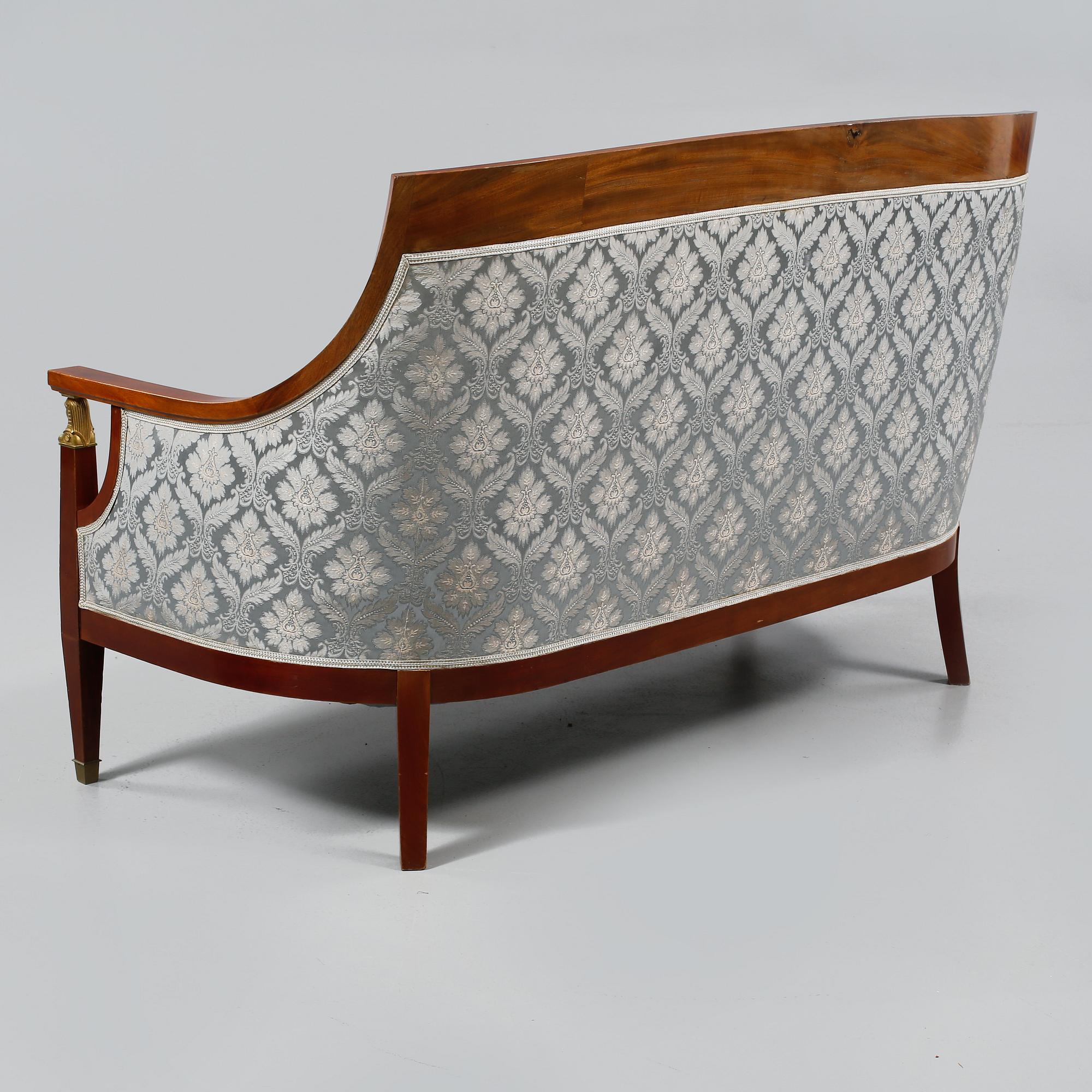 SALONGSGRUPP, 8 delar, Karl Johan- stil, 1900-talets första kvartal.