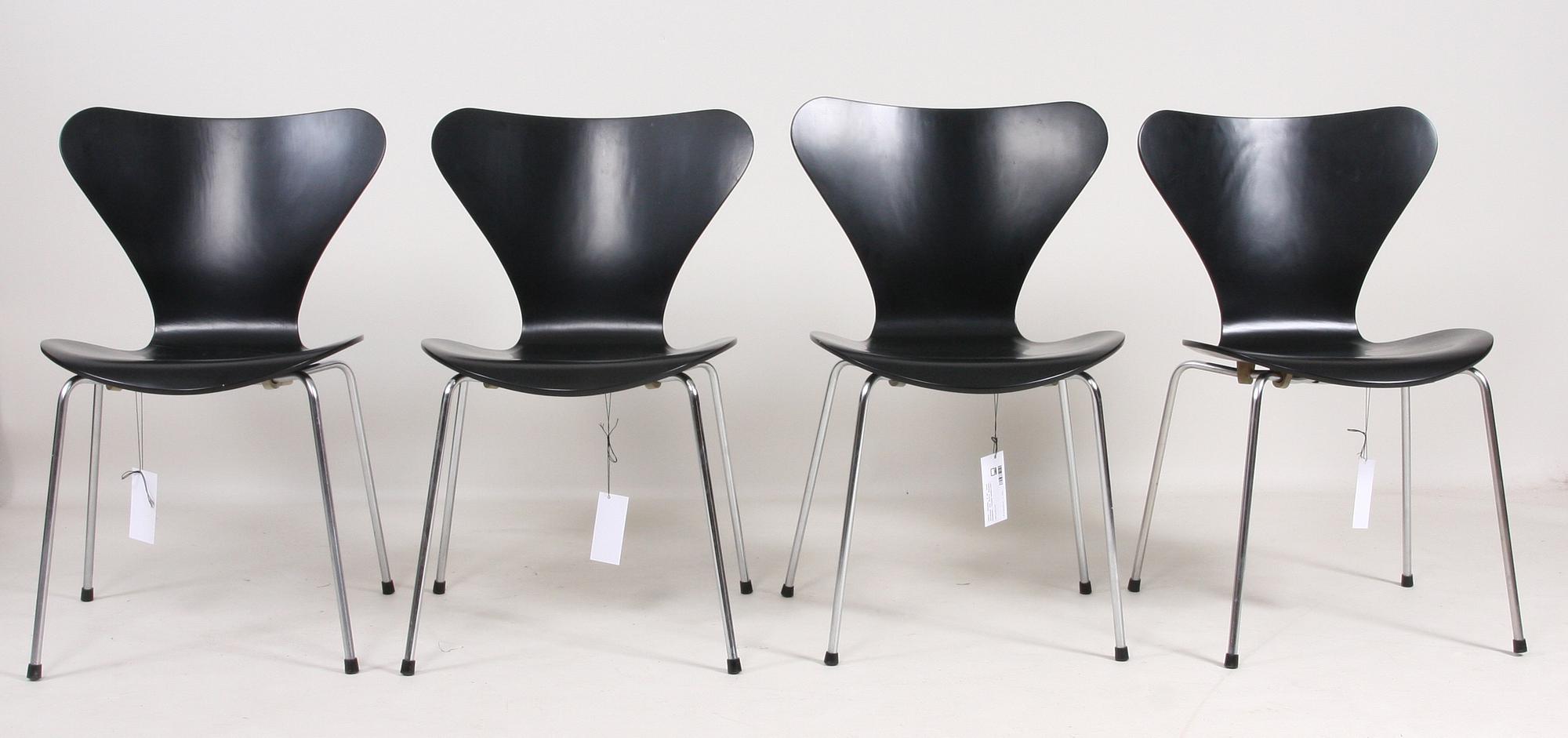 STOLAR, 4 st. Arne Jacobsen för Fritz Hansen, Danmark. "Sjuan-modellen".