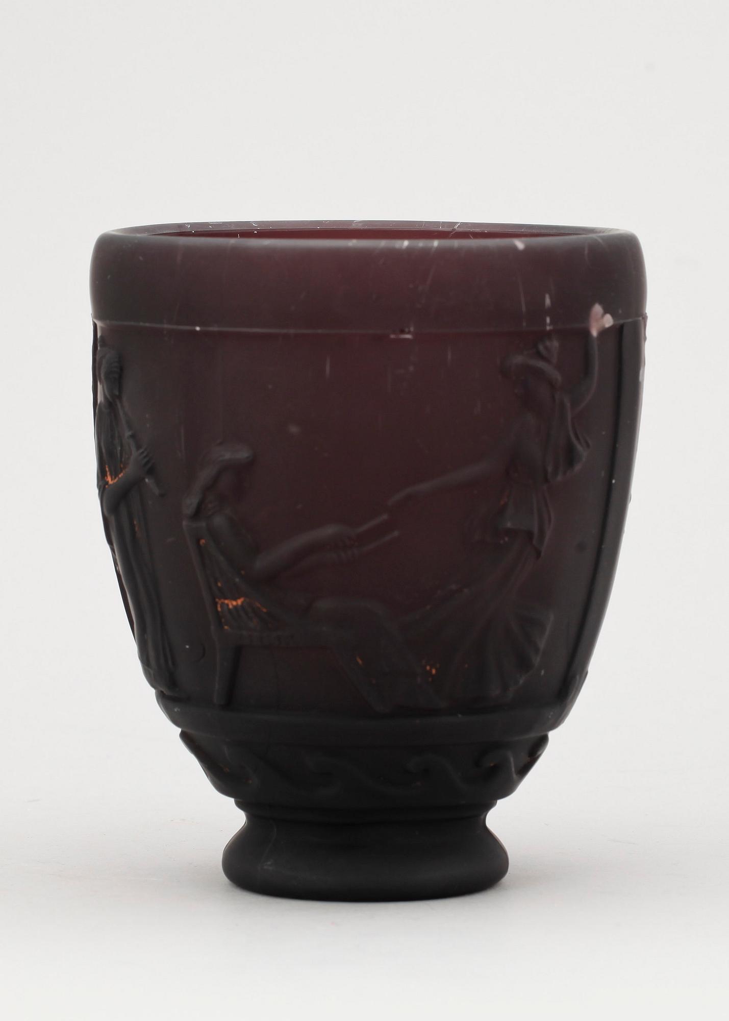 VAS, glas, jugend, bär signatur Georges de Feure.