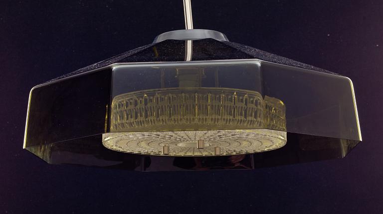 TAKLAMPA, glas. Design Carl Fagerlund.