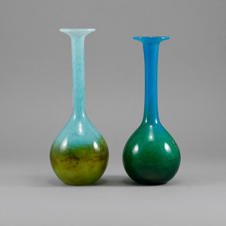 VASER, 6 st, glas, Ekenäs, 1900-talets andra hälft.