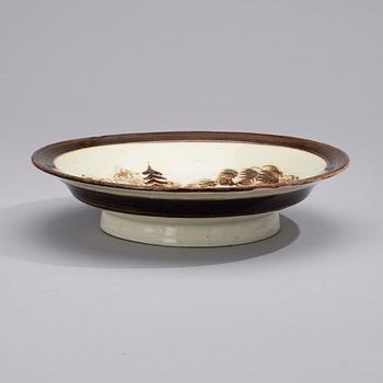 GERDA THESLEFF, A CERAMIC BOWL. Signed GT.