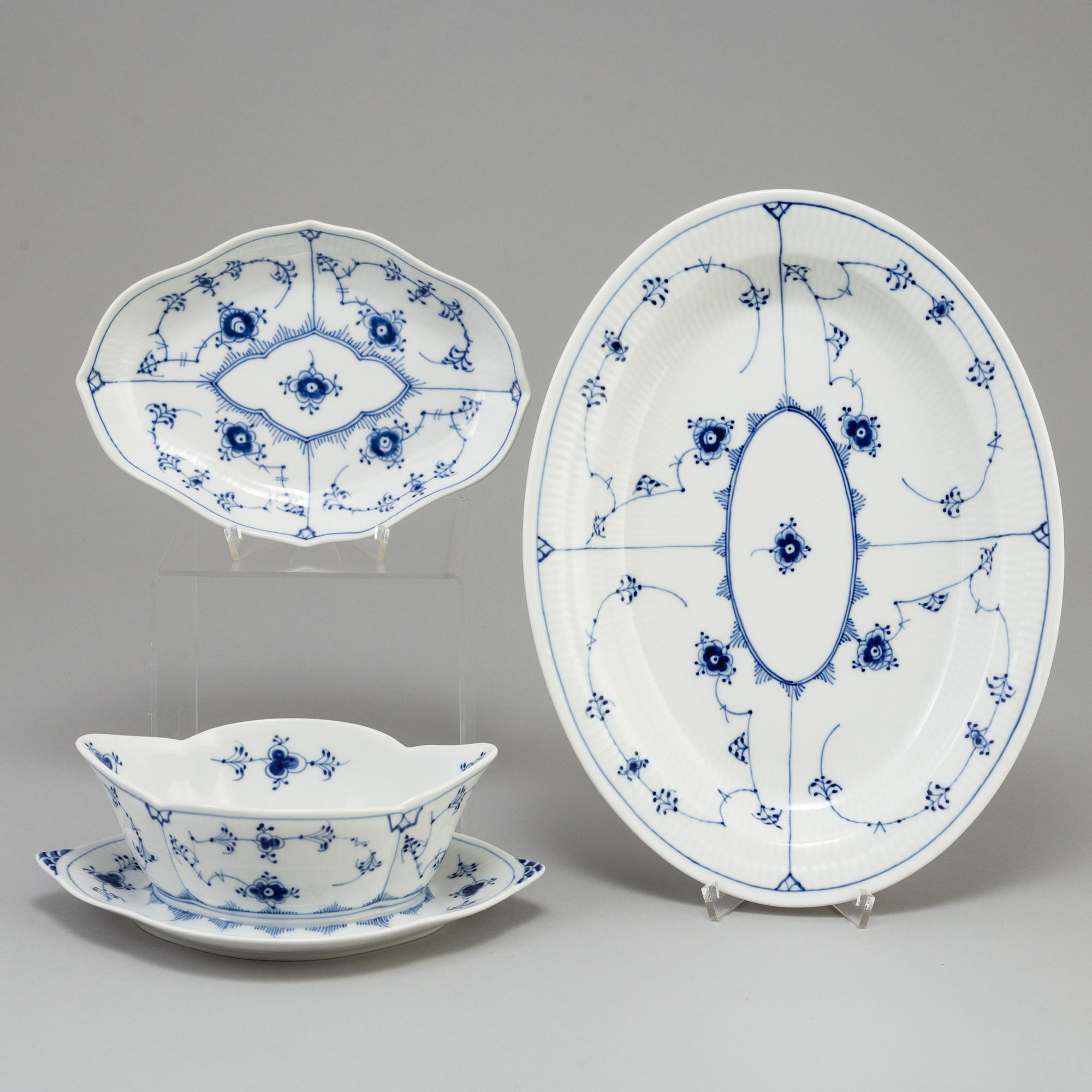 A Danish Royal Copenhagen "Blue Fluted" 36 piece porcelain coffee- and dinner service.