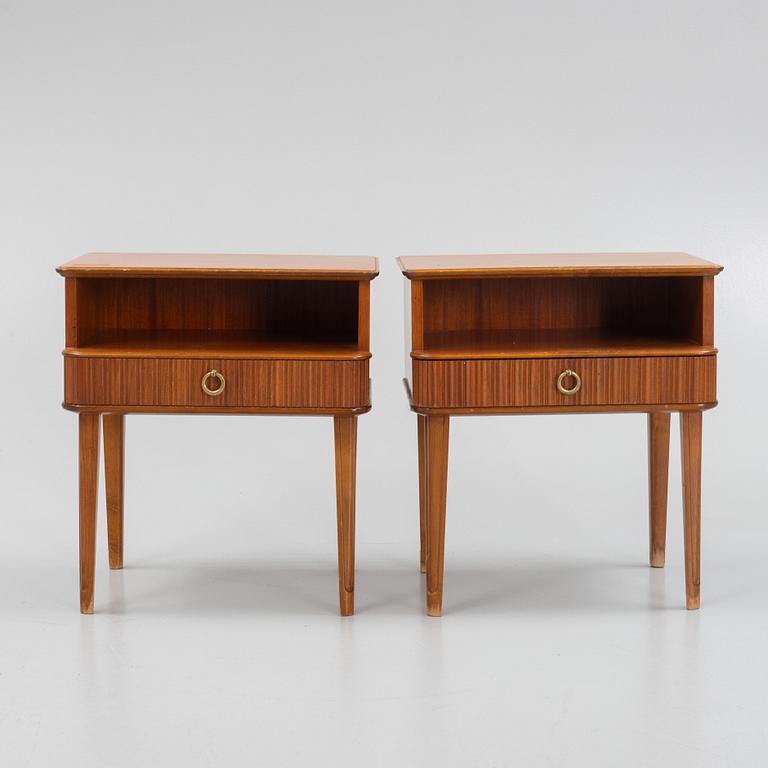 A pair of Swedish Modern bedside tables, AB Förenade Möbelfabrikerna Linköping, 1940's.