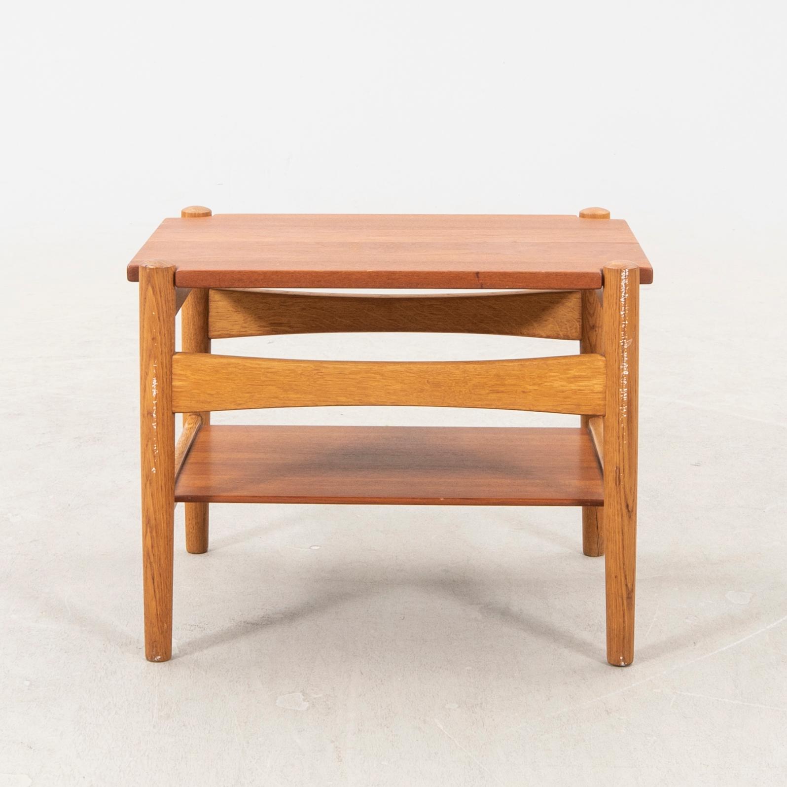 Hans J Wegner,