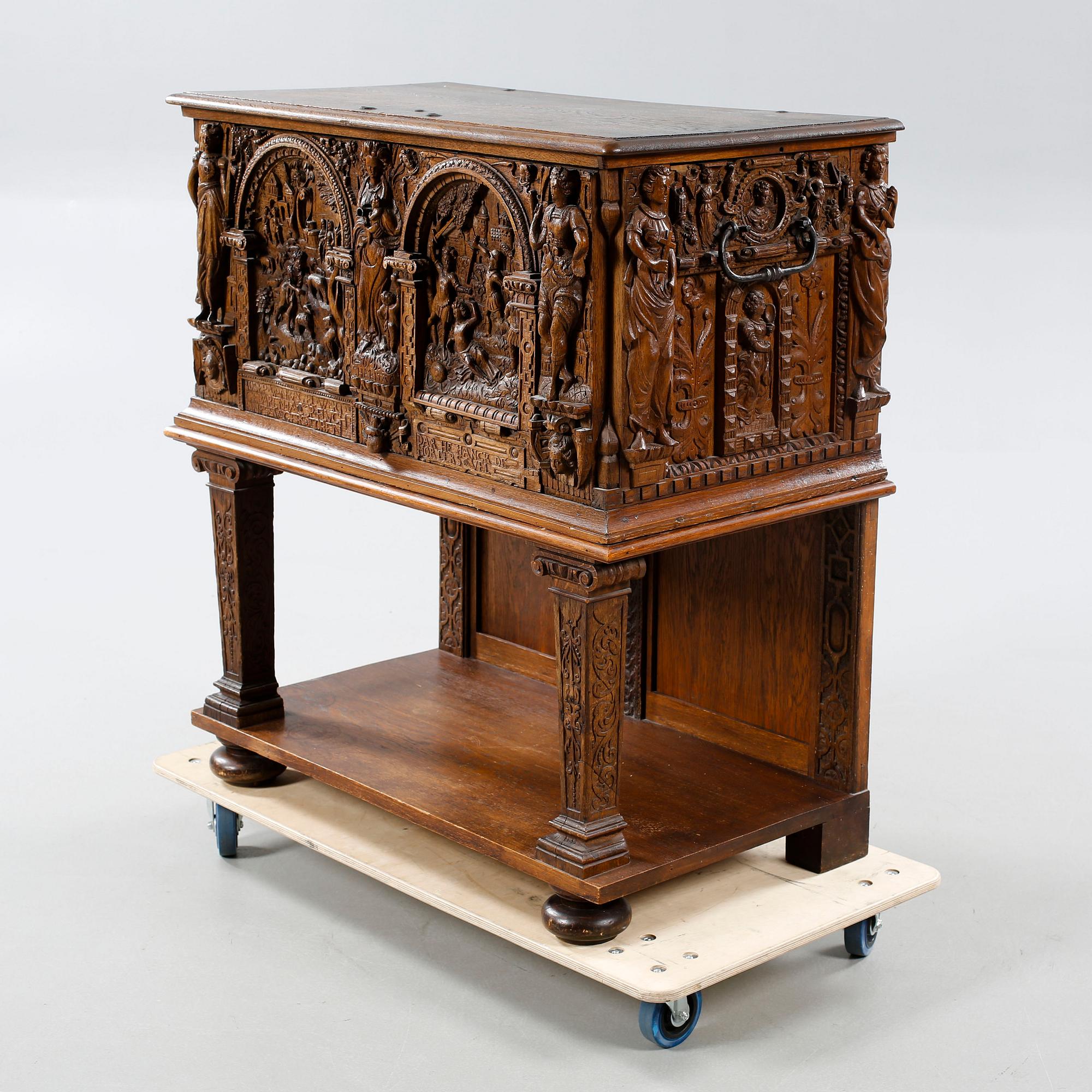 A coffin and a legframe, 18th century respektive 20th century.